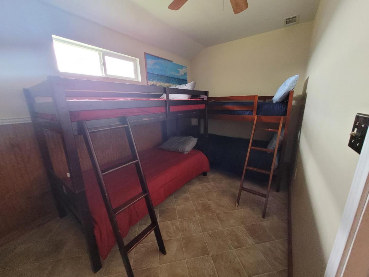 Tesla'S Lake Escape Onalaska Екстериор снимка